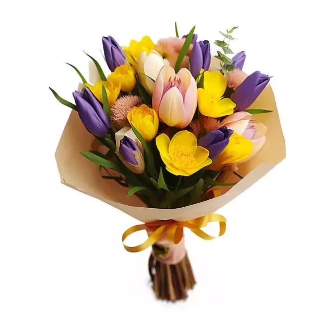 A bouquet of different flowers small